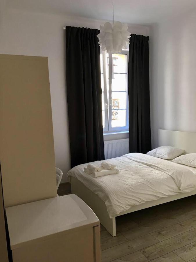 Auberge de jeunesse Orion à Cracovie Extérieur photo