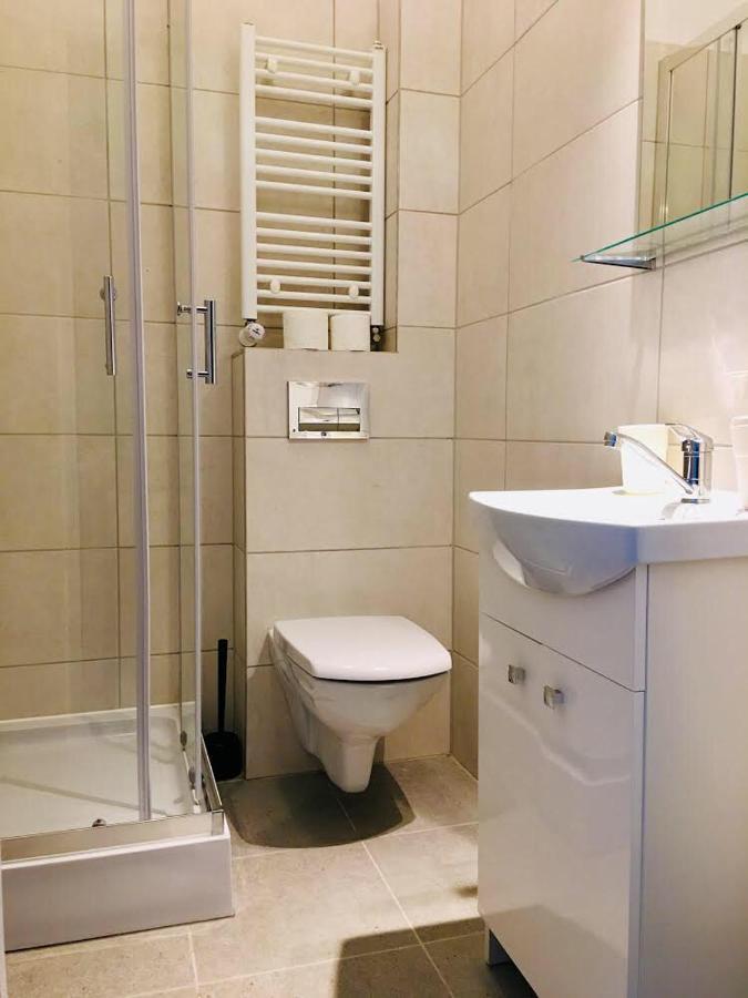 Auberge de jeunesse Orion à Cracovie Extérieur photo