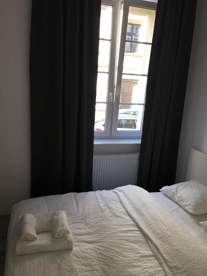 Auberge de jeunesse Orion à Cracovie Extérieur photo
