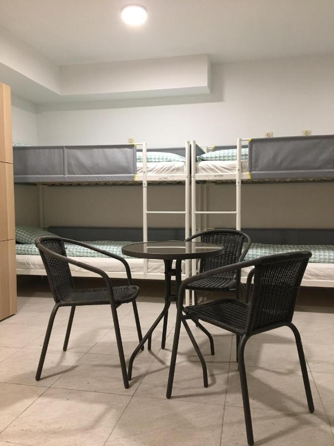 Auberge de jeunesse Orion à Cracovie Extérieur photo